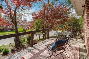 107 S Lindell Rd, Greensboro, NC 27403 - Photo 6