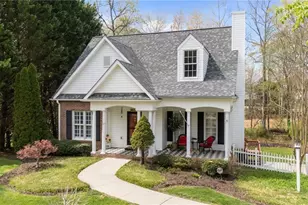 2057 Cynthia Dr, Mount Airy, NC 27030 - Photo 2