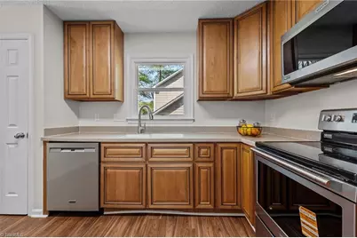 6727 River Hills Drive, Greensboro, NC 27410 - Photo 6
