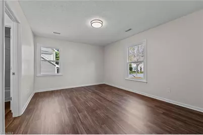 6727 River Hills Drive, Greensboro, NC 27410 - Photo 18