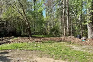 528 Wright Rd, Kernersville, NC 27284 - Photo 4