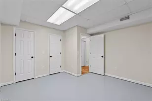 2801 Benjamin Ct, Jamestown, NC 27282 - Photo 40