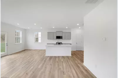 5277 Amaryllis Way, Winston-Salem, NC 27104 - Photo 10