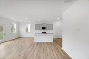 5277 Amaryllis Wy, Winston-Salem, NC 27104 - Photo 10