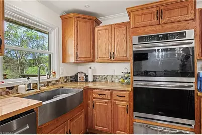2801 Brookhill Drive, Winston-Salem, NC 27127 - Photo 8