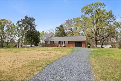 1561 Handy Road, Denton, NC 27239 - Photo 4