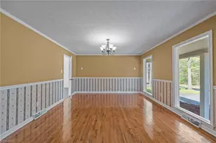 538 E Stadium Dr, Eden, NC 27288 - Photo 12