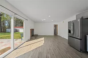 538 E Stadium Dr, Eden, NC 27288 - Photo 20