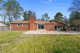 538 E Stadium Dr, Eden, NC 27288 - Photo 32