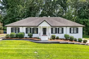 245 Heathcliff Pl, Winston-Salem, NC 27104 - Photo 2