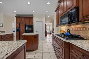 6063 Old Orchard Rd, Kernersville, NC 27284 - Photo 8