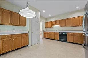 11 Park Village Ct, Greensboro, NC 27455 - Photo 20
