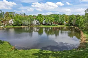 11 Park Village Ct, Greensboro, NC 27455 - Photo 4