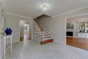 117 Willoughby Blvd, Greensboro, NC 27408 - Photo 8