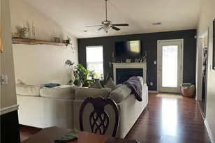 705 Eagle Point Dr, Kernersville, NC 27284 - Photo 16