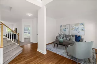 4273 Harbor Ridge Dr, Greensboro, NC 27406 - Photo 6