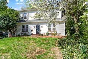 174 N Hawthorne Rd, Winston-Salem, NC 27104 - Photo 2