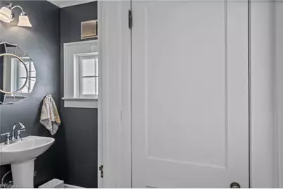 174 N Hawthorne Road, Winston-Salem, NC 27104 - Photo 18