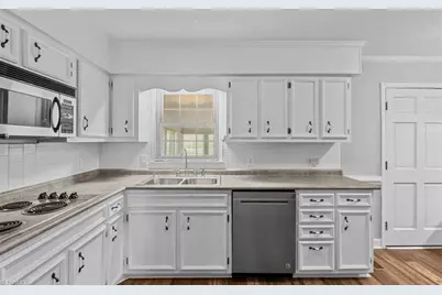 5531 Osceola Ossipee Road, Browns Summit, NC 27214 - Photo 16