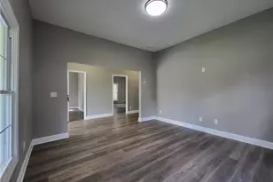 12 Forsyth St, Thomasville, NC 27360 - Photo 14