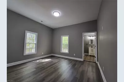 12 Forsyth Street, Thomasville, NC 27360 - Photo 22