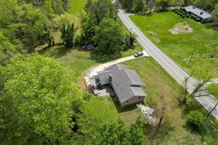 1319 S Old US Hwy 52, Pilot Mountain, NC 27041 - Photo 34