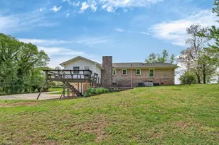 1319 S Old US Hwy 52, Pilot Mountain, NC 27041 - Photo 26