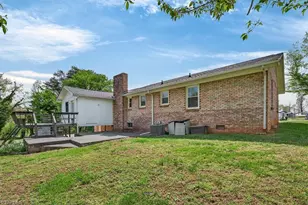 1319 S Old US Hwy 52, Pilot Mountain, NC 27041 - Photo 24