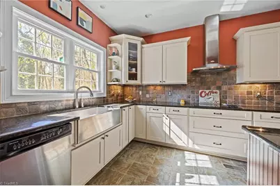 4921 Folkstone Court, Pfafftown, NC 27040 - Photo 14