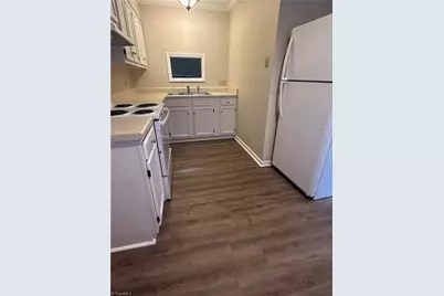 222 Ridge Forest Court, Winston-Salem, NC 27104 - Photo 6