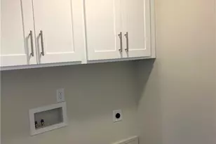 516 White Oak St, High Point, NC 27260 - Photo 8