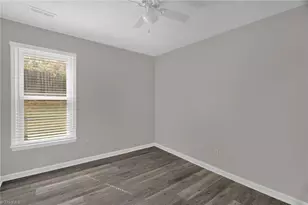 4002 Sourgum Ct, Greensboro, NC 27410 - Photo 22