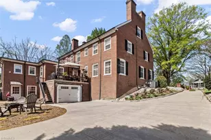 302 Cherry St, Mount Airy, NC 27030 - Photo 46