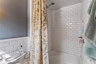 302 Cherry St, Mount Airy, NC 27030 - Photo 16