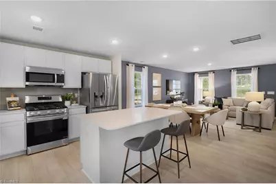 337 Kingscote Way, King, NC 27021 - Photo 6