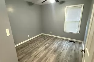 2127 Fairbrother St, Greensboro, NC 27405 - Photo 32