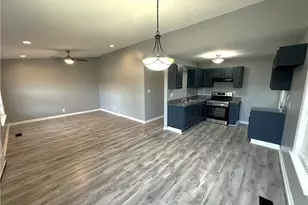 2127 Fairbrother St, Greensboro, NC 27405 - Photo 10