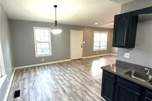 2127 Fairbrother St, Greensboro, NC 27405 - Photo 12