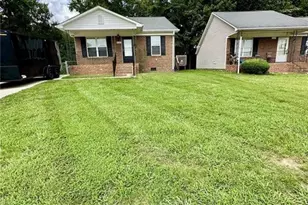 2127 Fairbrother St, Greensboro, NC 27405 - Photo 4