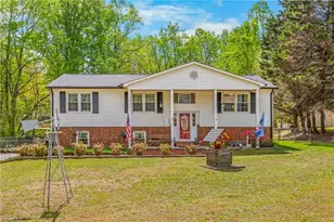 7245 Sleepy Hollow Dr, Archdale, NC 27263 - Photo 2