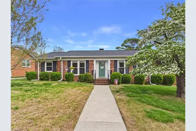 1600 Gracewood Drive, Greensboro, NC 27408 - Photo 2