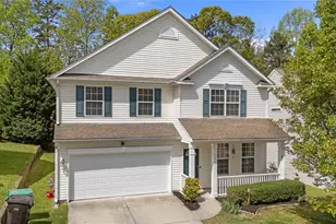 2211 Rindle Dr, High Point, NC 27262 - Photo 2