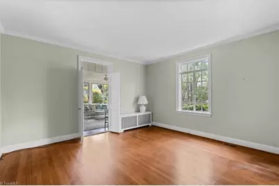 812 Dover Road, Greensboro, NC 27408 - Photo 28