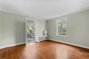 812 Dover Rd, Greensboro, NC 27408 - Photo 28