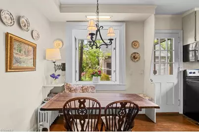 812 Dover Road, Greensboro, NC 27408 - Photo 22