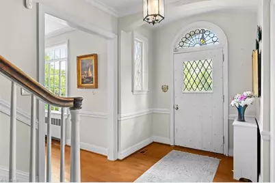 812 Dover Road, Greensboro, NC 27408 - Photo 6