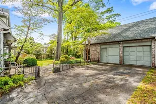 812 Dover Rd, Greensboro, NC 27408 - Photo 44