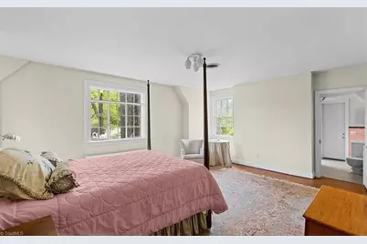 812 Dover Road, Greensboro, NC 27408 - Photo 32