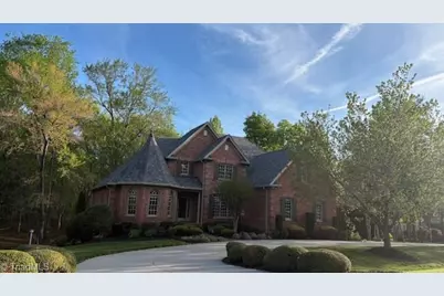 8144 Zinfandel Drive, Kernersville, NC 27284 - Photo 2