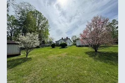 1781 Brushy Mountain Road, Wilkesboro, NC 28697 - Photo 10